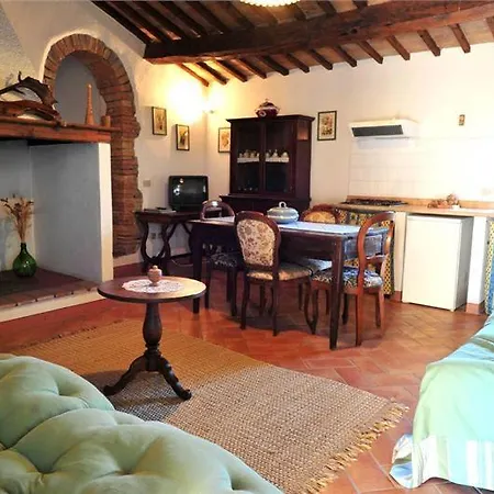 Sleeps 10 Pool