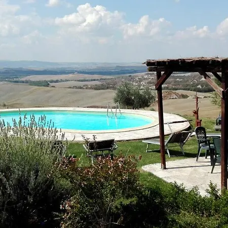 Sleeps 10 Pool וילה *