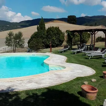וילה Sleeps 10 Pool